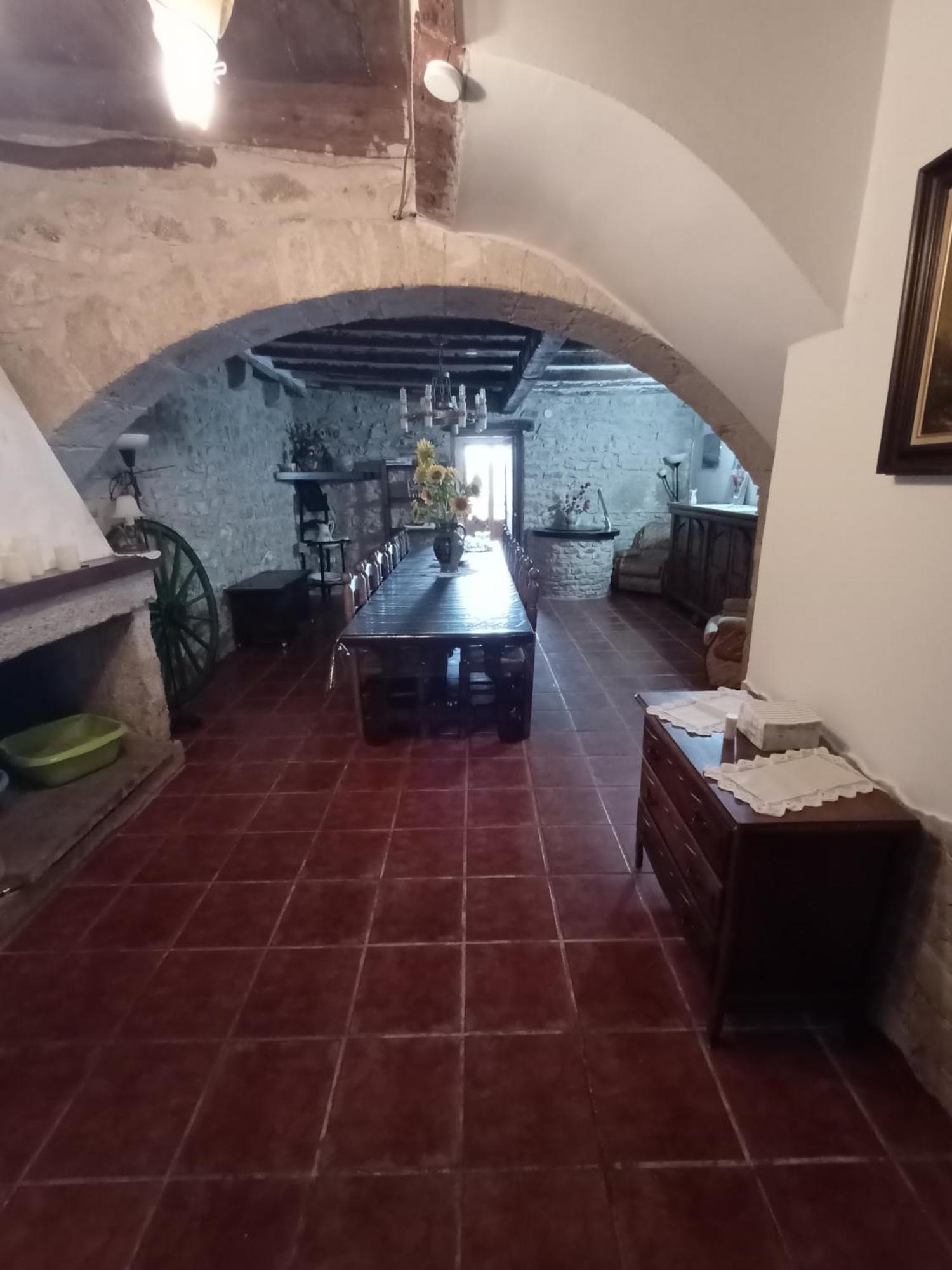 Tranquil And Spacious Townhouse In Historical And Picturesque Cervera Del Maestre Bagian luar foto